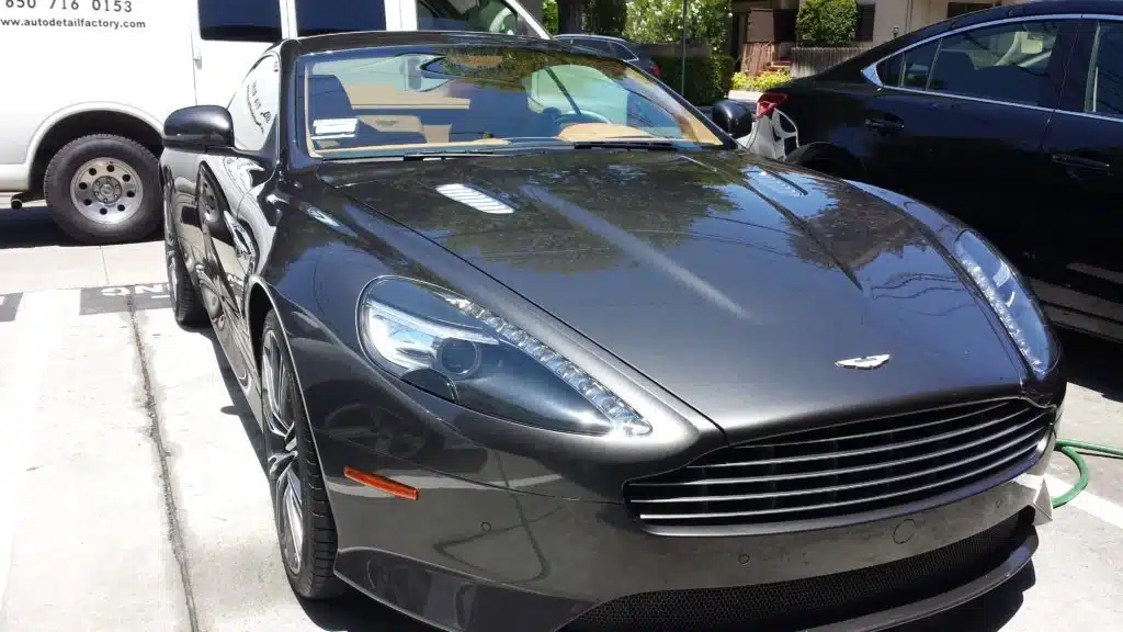 Auto Detailing Aston Martin